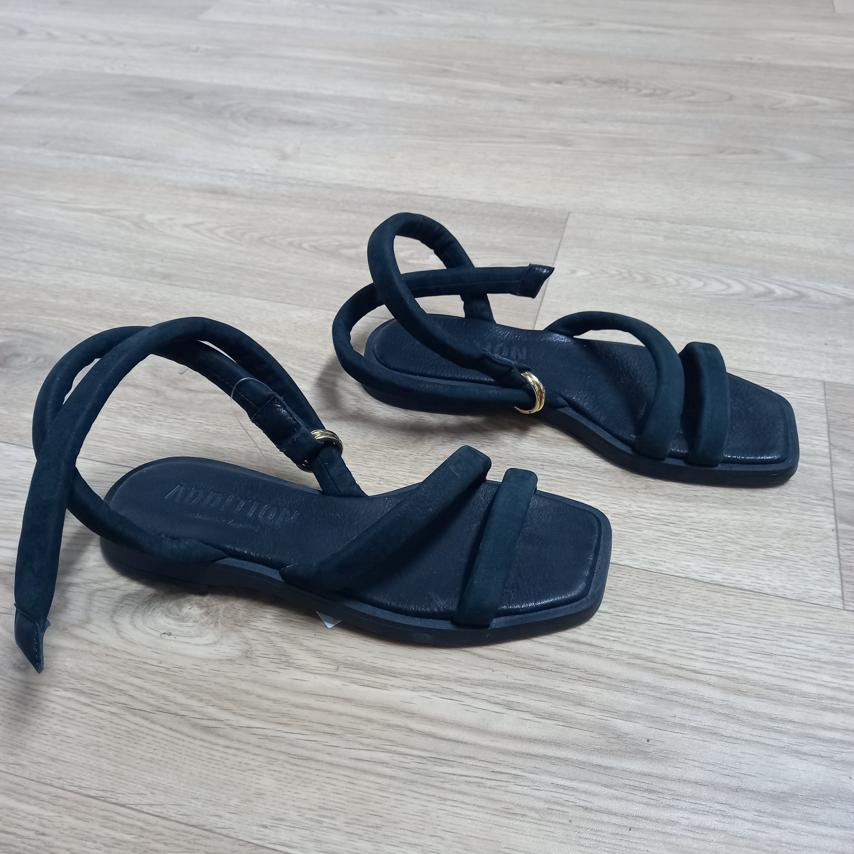 ADDITION "Tie Sandal" - Dritte Wahl