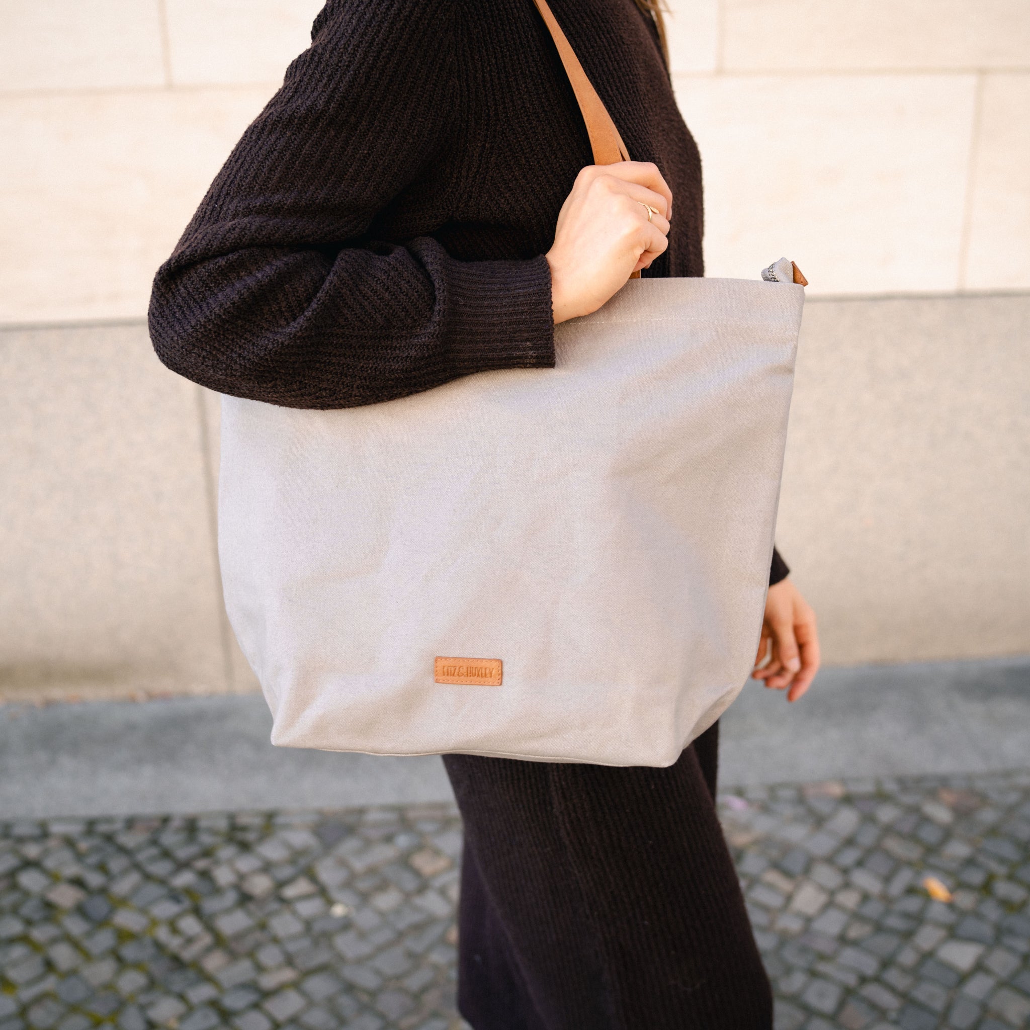 Fitz & Huxley Shopper "TOTE" concrete