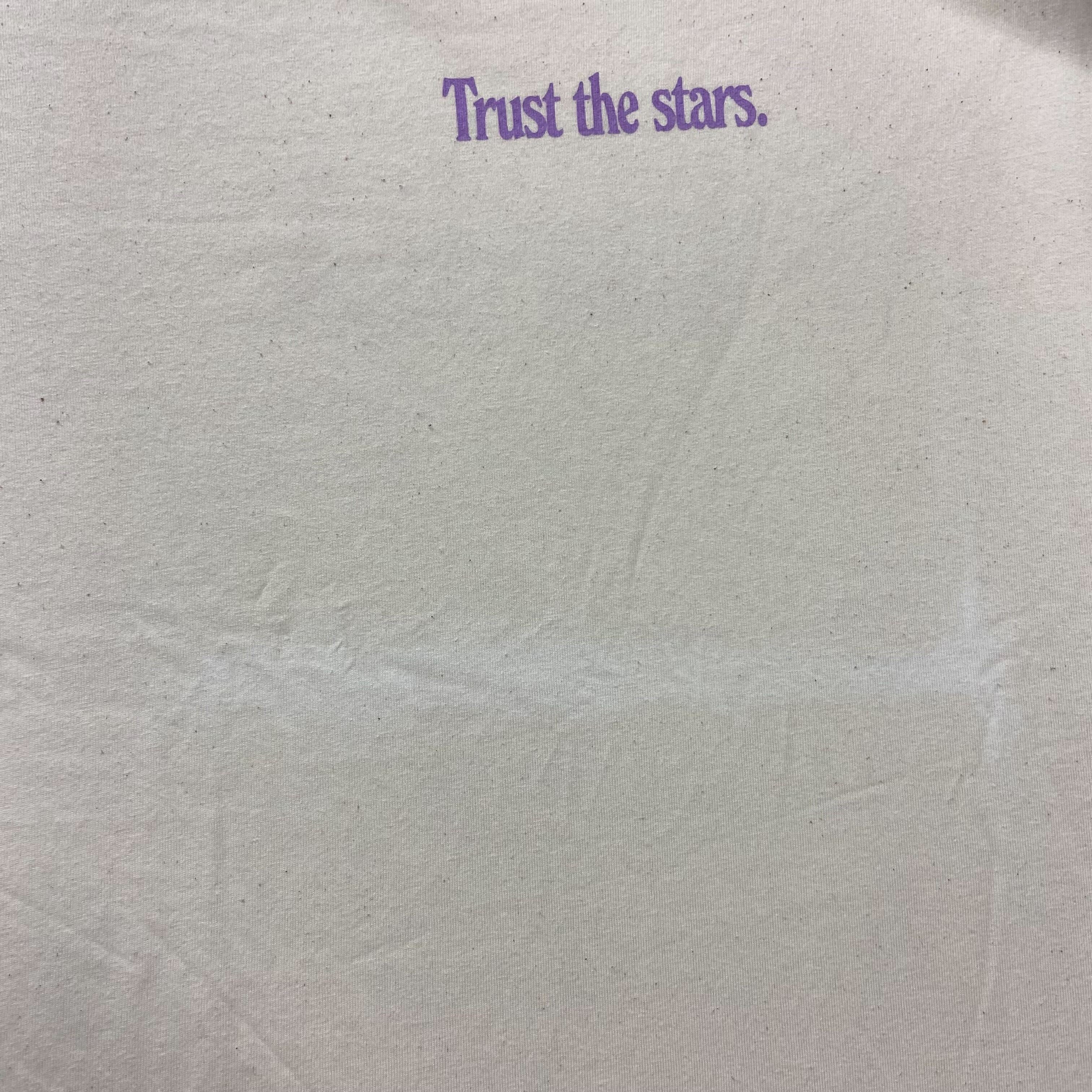 Navucko T-Shirt "Trust the stars, know your strenghts" - Dritte Wahl