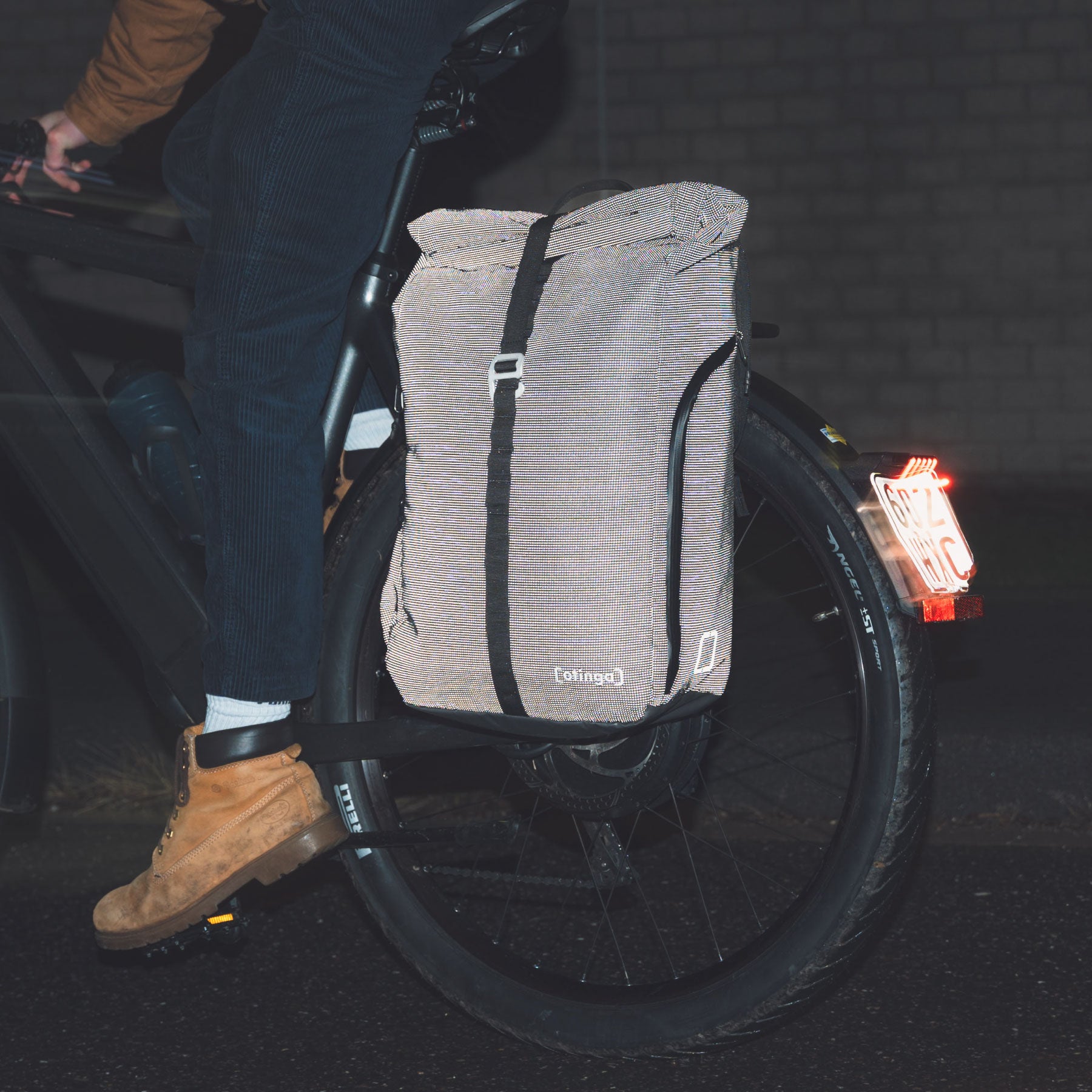 otinga Rucksack "Reflective Flip V2"