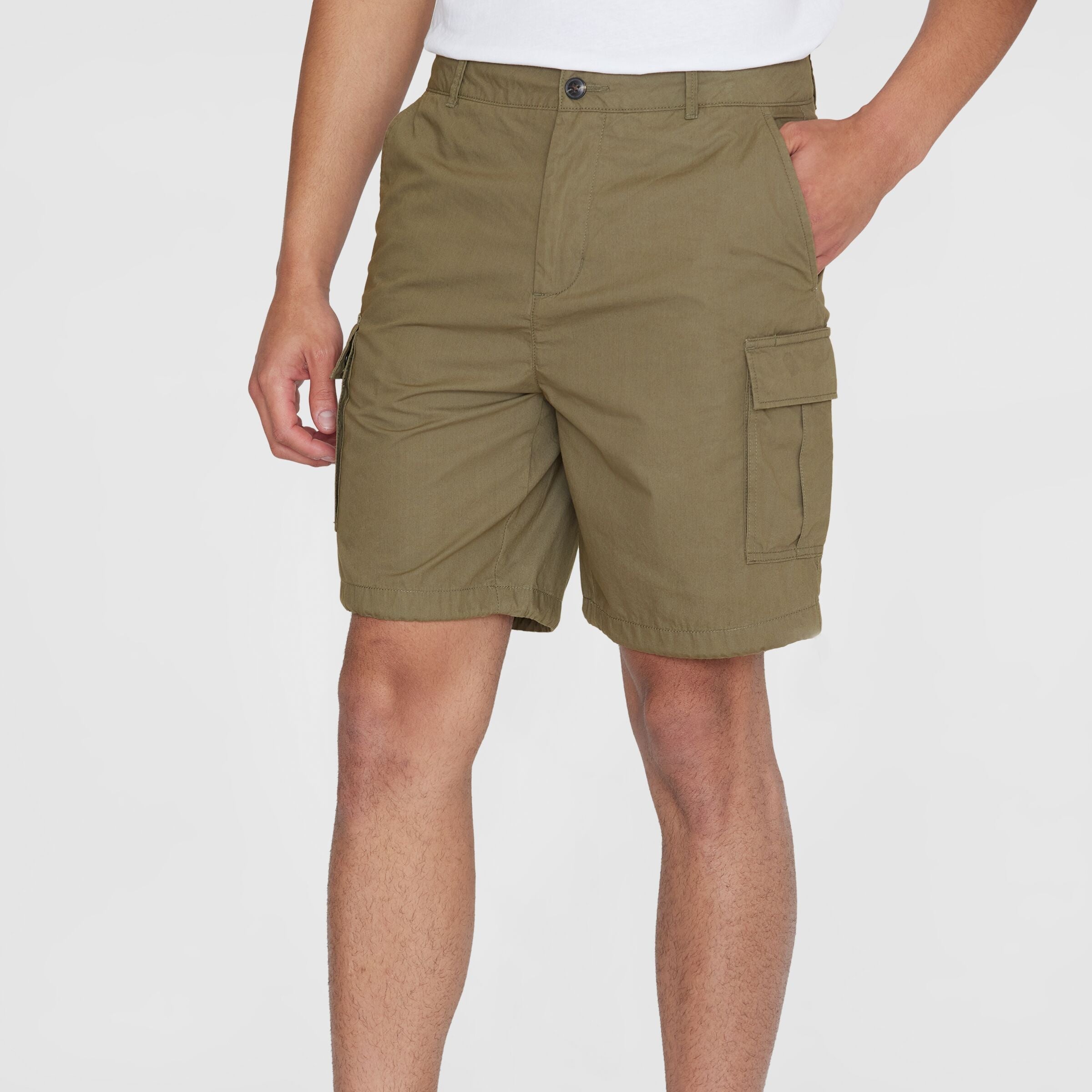 KnowledgeCotton Apparel Loose Cargo Poplin Shorts "FIG"